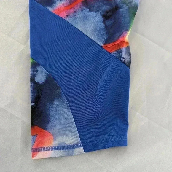 Adidas Colorful Printed Pull On Capri Leggings Girls Size XL 14-16 - Picture 6 of 8